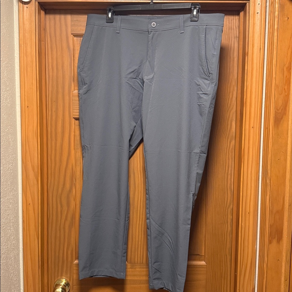 Under Armour Men's Slate Gray Pants